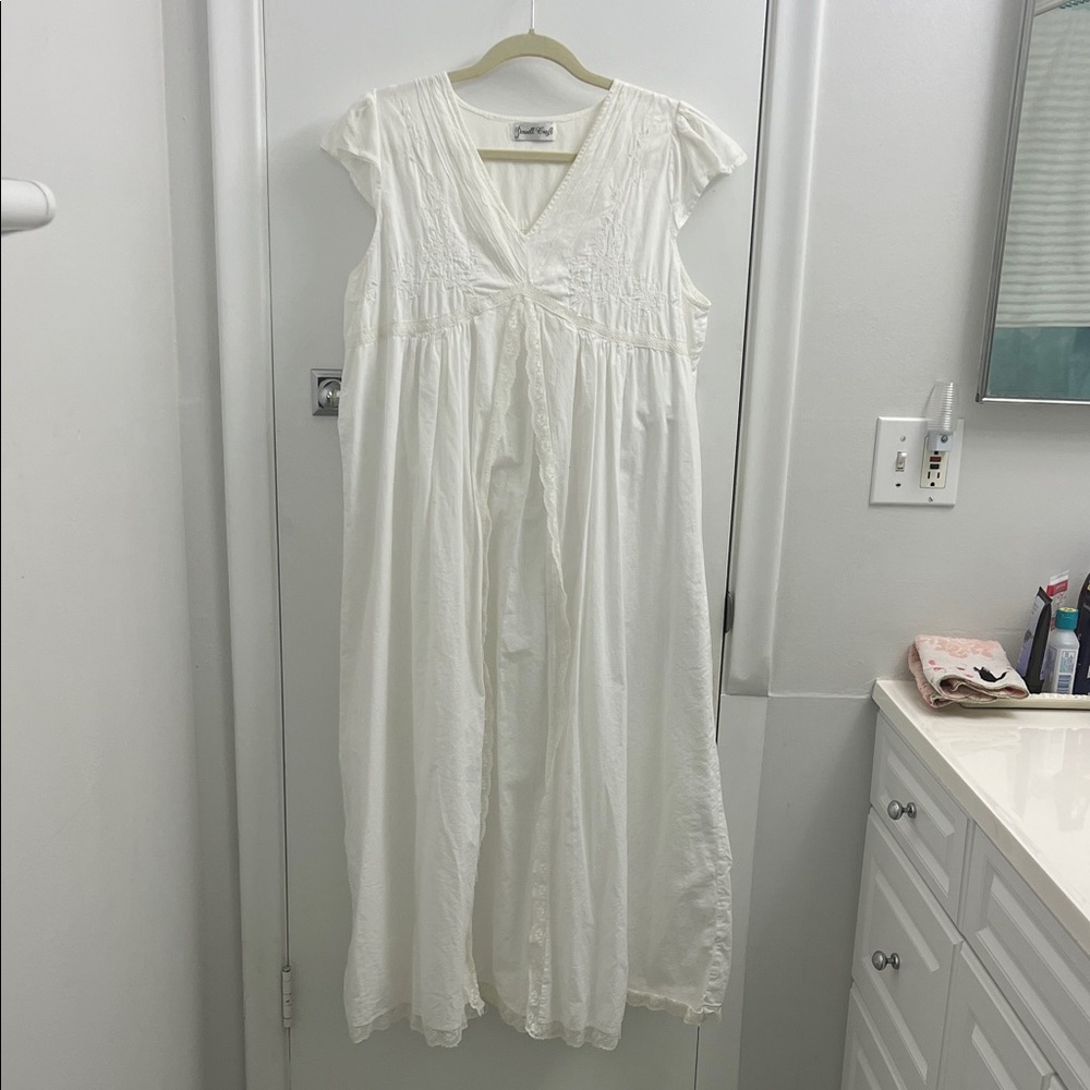 Elegant White Chemise